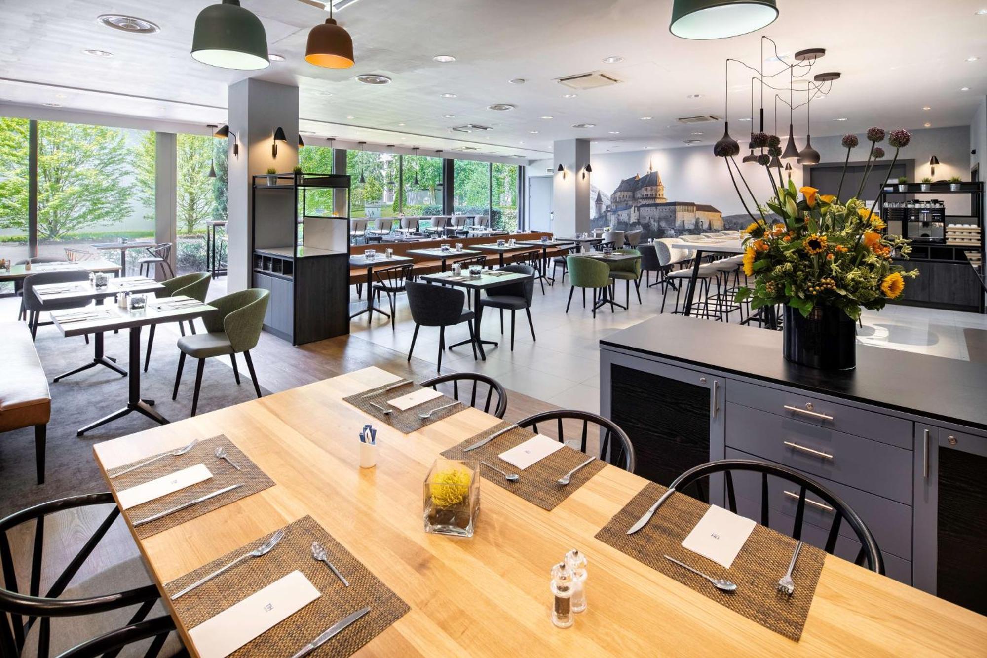 Nh Luxembourg Airport Hotel Niederanven Ngoại thất bức ảnh