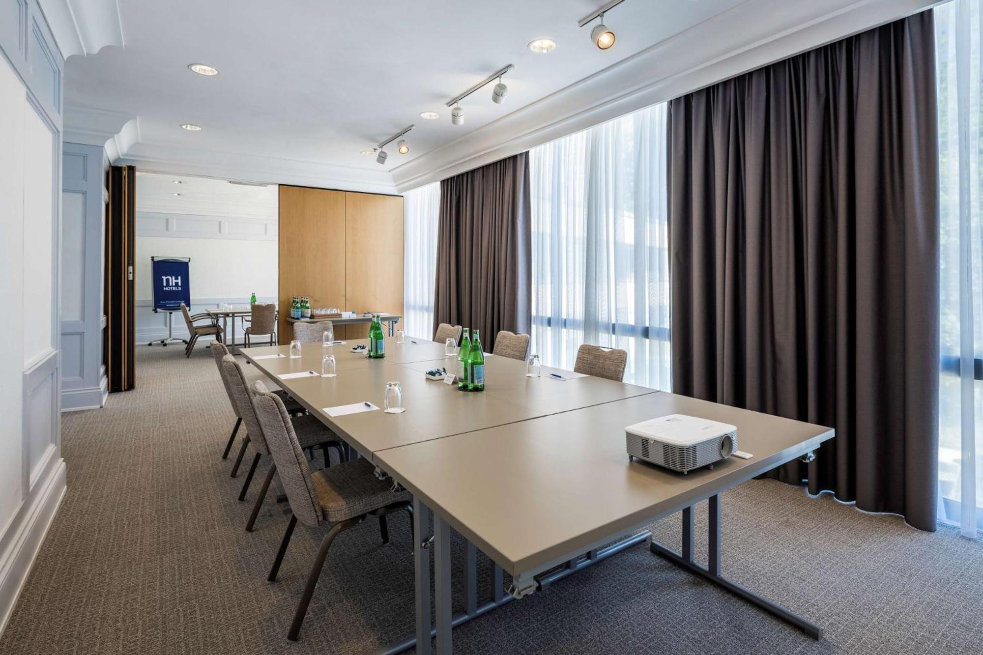 Nh Luxembourg Airport Hotel Niederanven Ngoại thất bức ảnh