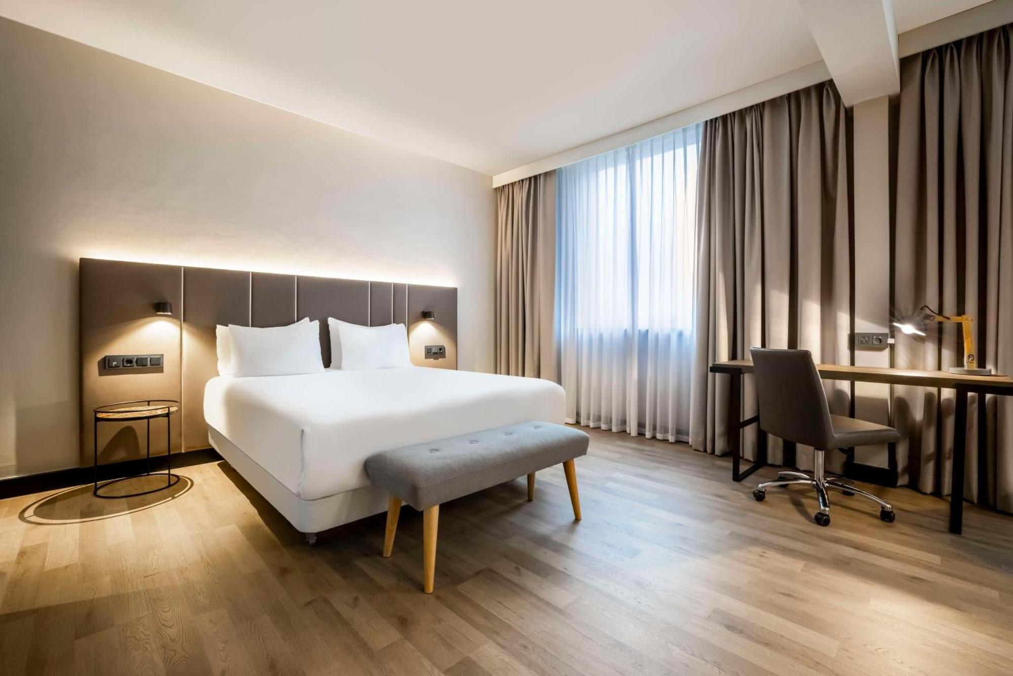 Nh Luxembourg Airport Hotel Niederanven Ngoại thất bức ảnh