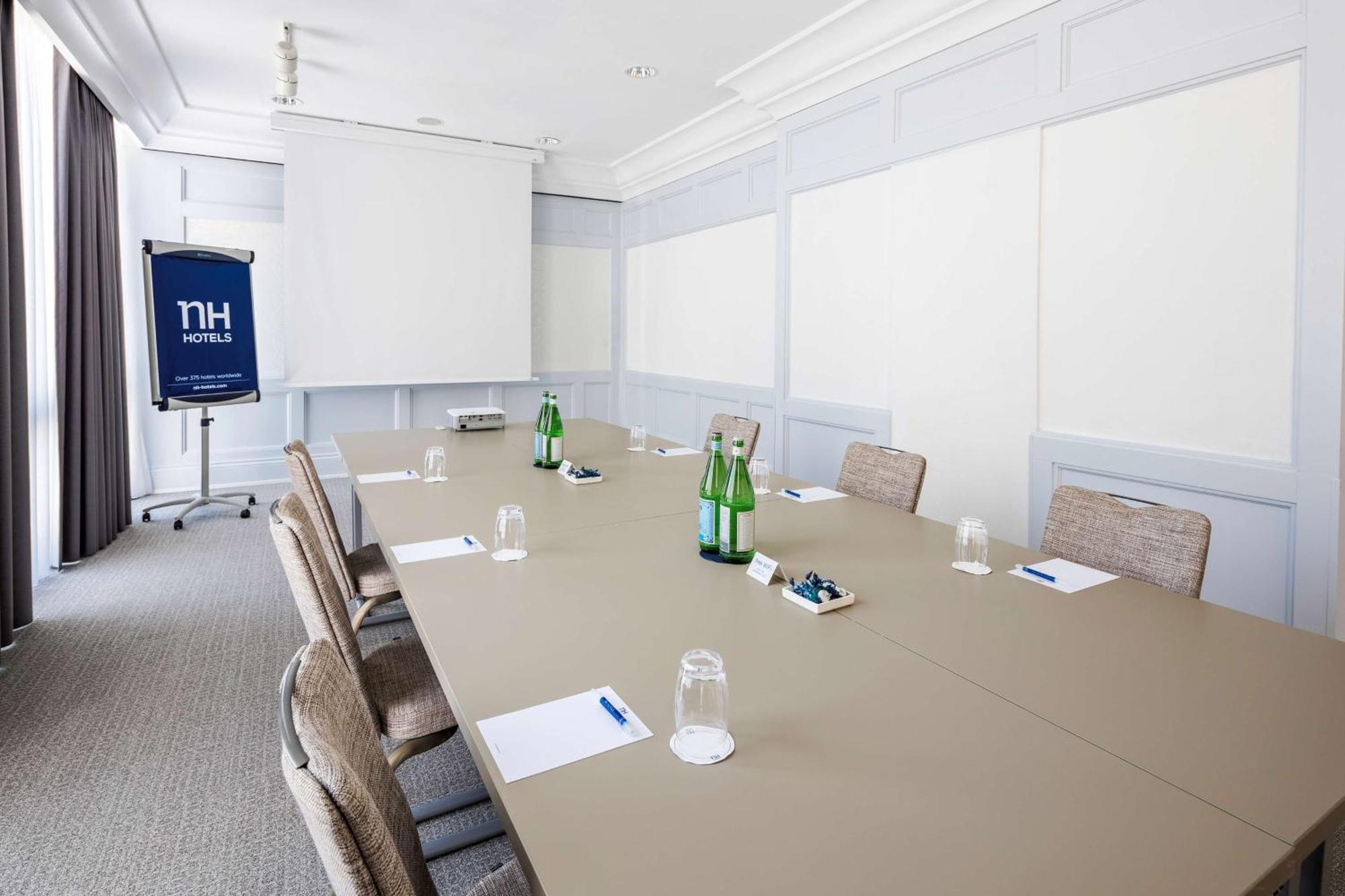Nh Luxembourg Airport Hotel Niederanven Ngoại thất bức ảnh