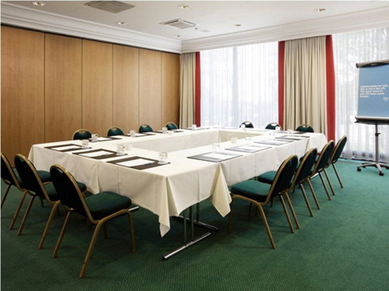 Nh Luxembourg Airport Hotel Niederanven Ngoại thất bức ảnh